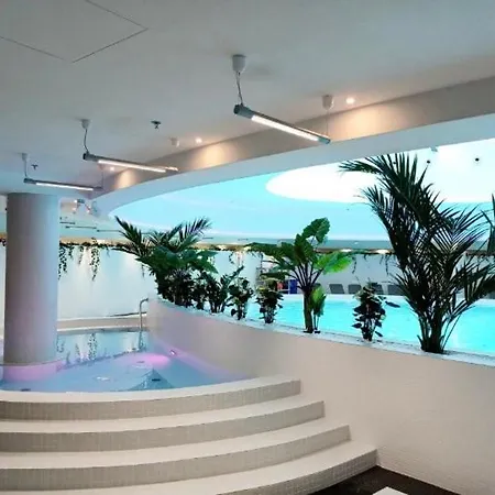 Daire Hanza Tower Downtown 22 Pool & Jacussi